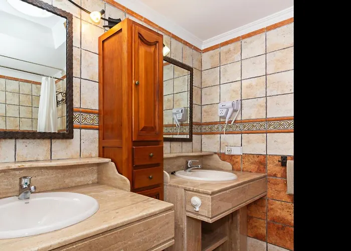 شقة Sea & Heart By Pvl *